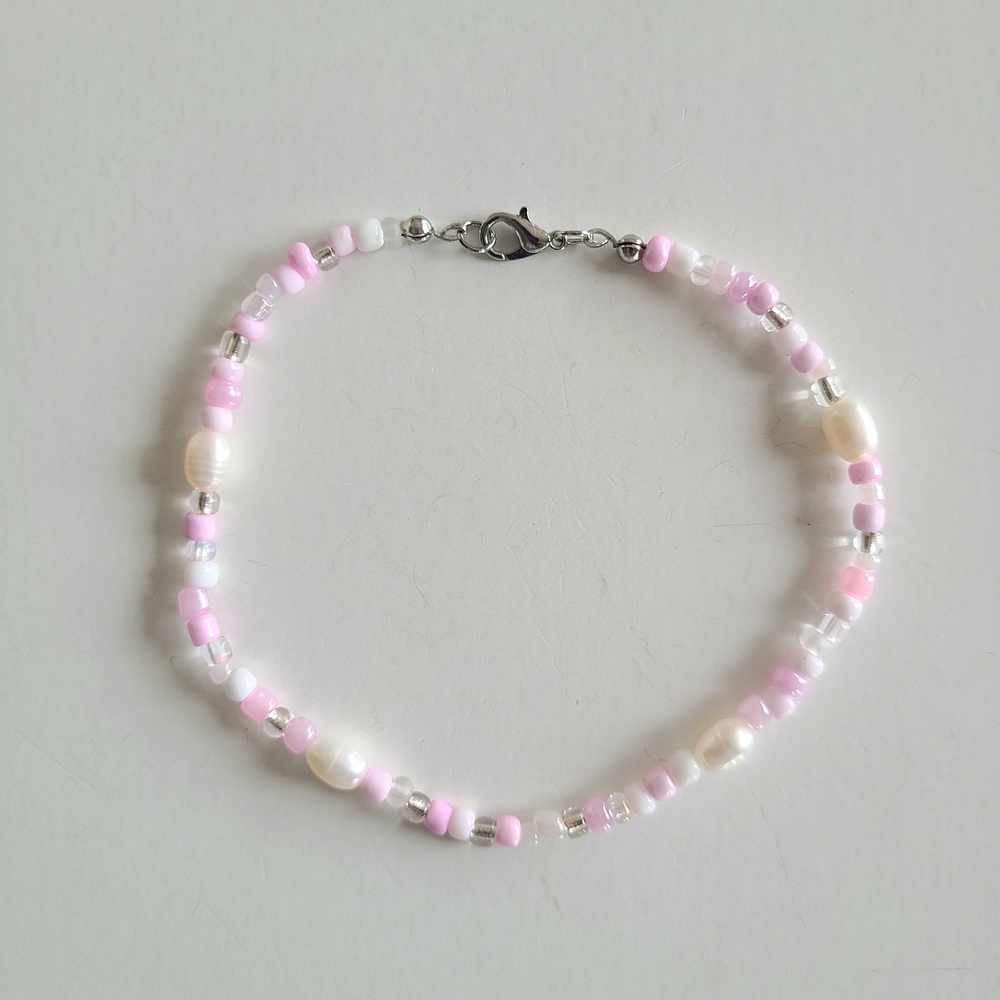 Pink and White Beaded Ankle Bracelet - Picture 7 of 8